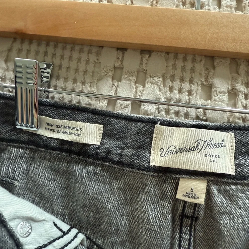 NEW Universal Thread Women's Black Mini Denim Jean‎ Shorts Size 8